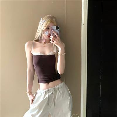 超级英雄女孩:星际游戏